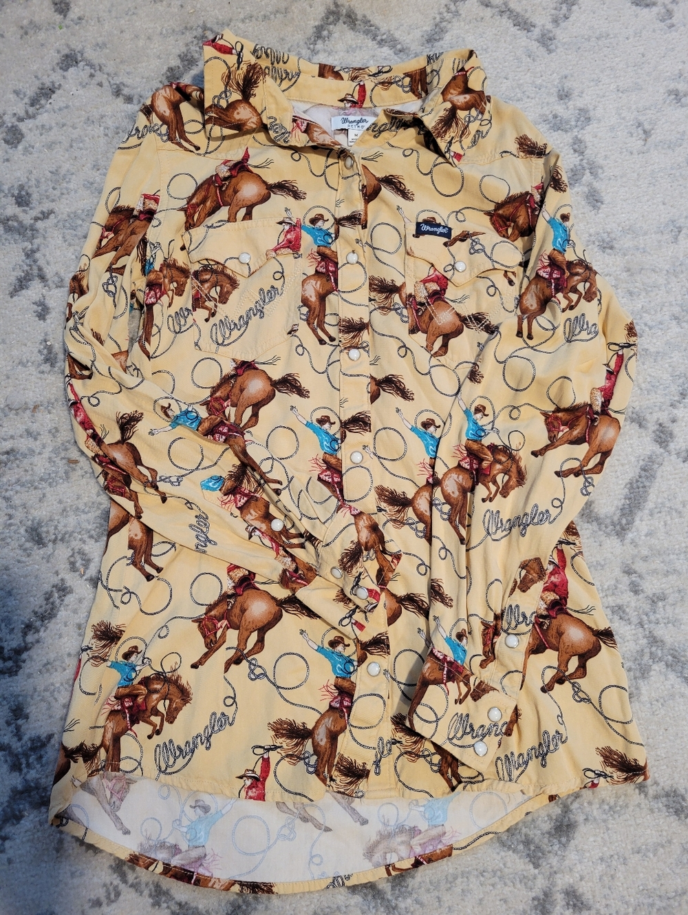 Retro Wrangler 100% Viscose Pearl Snap Shirt